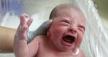 Šta beba oseća tokom porođaja i da li je pod stresom.