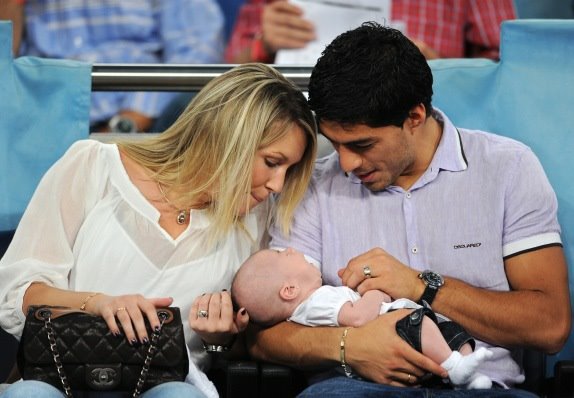 luis-suarez-dobar-strelac-jos-bolji-tata