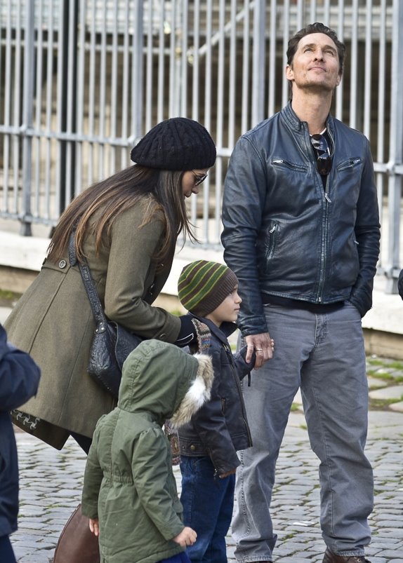 metju-mekonahi-urimskoj-porodicnoj-avanturi