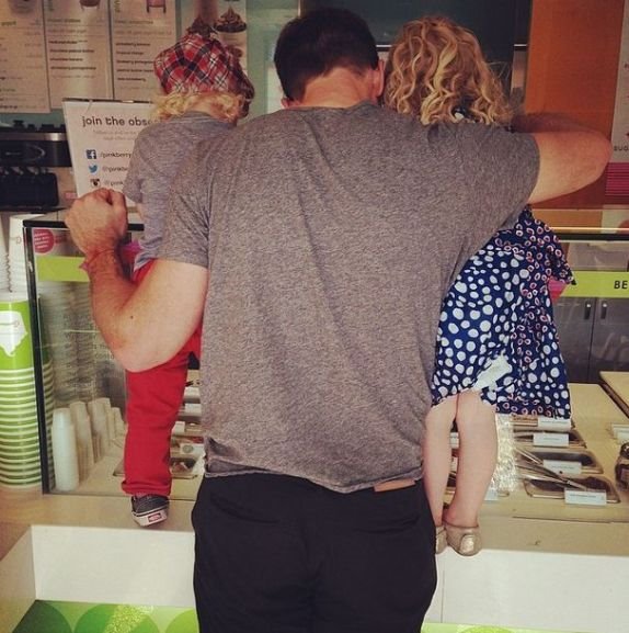 zvezda-dosonovog-sveta-uziva-u-svetu-malisana