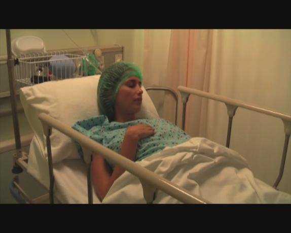 fotografije-sa-porodjaja-emine-jahovic-sandal