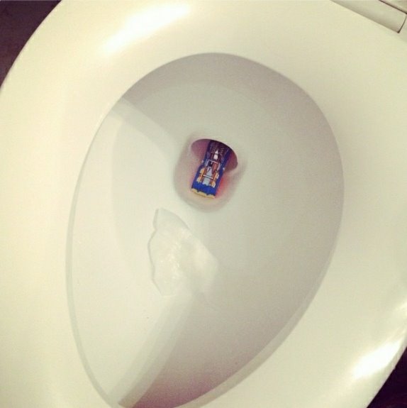 urnebesno-privikavanje-na-nosu-je-zabavna-avantura-foto