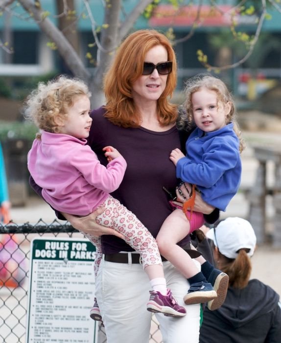 poznate-mame-blizanaca