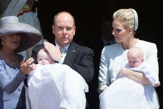 kraljevska-ceremonija-u-monaku-krstenje-princa-zaka-i-princeze-g
