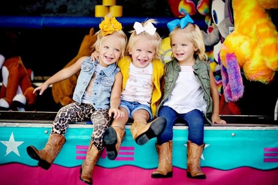 najstilizovanije-identicne-trojke-na-instagramu-foto