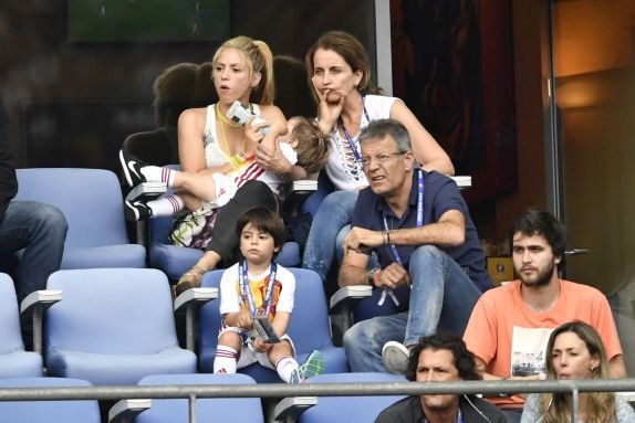 tatina-najveca-podrska-prizor-uplakane-mame-sakire-i-milana-dirn