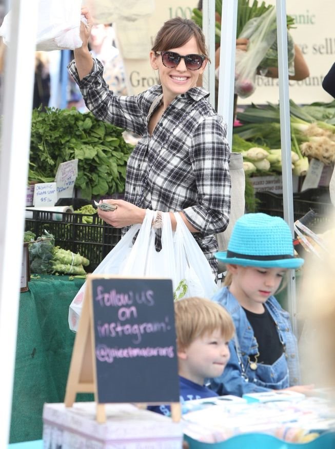 ovako-izgledaju-majke-poznata-glumica-objavila-fotografiju-nakon