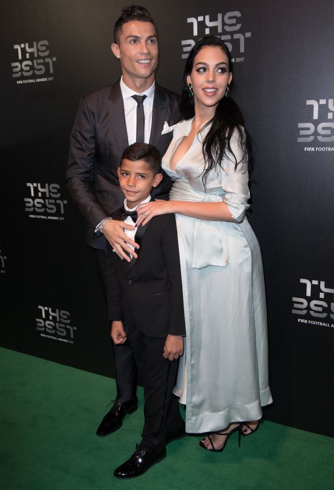 najbolji-fudbaler-sveta-bas-joj-lepo-stoji-trudna-georgina-otela