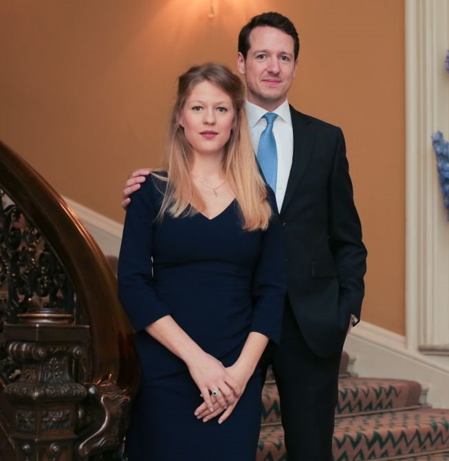 najlepse-vesti-sa-kraljevskog-dvora-beba-stize-sledece-godine-fo