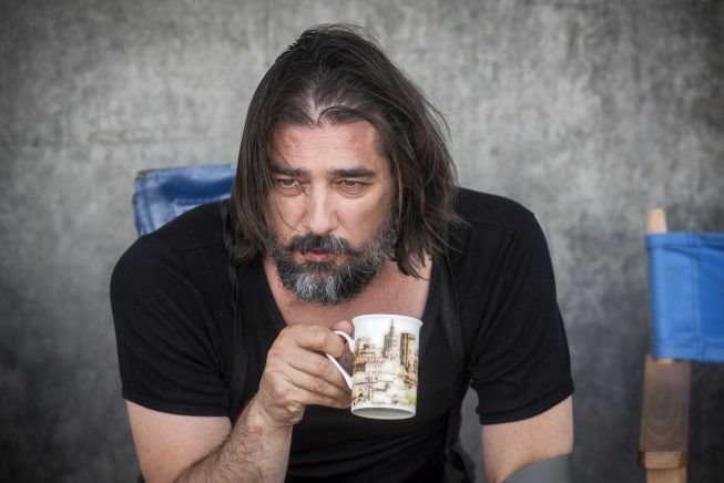 vojin-cetkovic-o-odrastanju-svojih-devojcica-ne-sumnjam-da-ce-bi