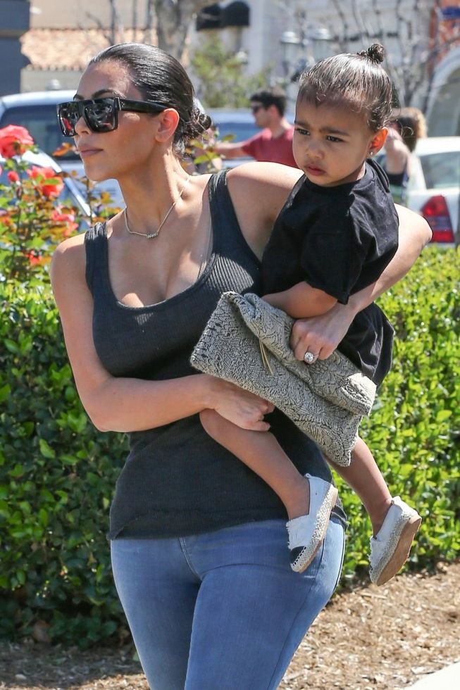 mala-sampionka-u-zmurkama-cerka-kim-kardasijan-nasmejala-dva-mil