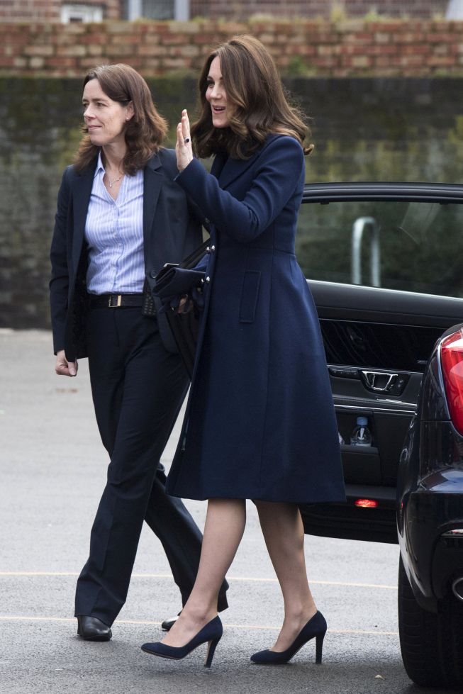 udobna-je-leprsava-i-kosta-samo-85-dolara-kejt-midlton-ponovo-ob