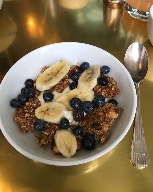 pozelecete-da-je-pojedete-zdrava-uzina-poznate-trudnice-ane-ivan