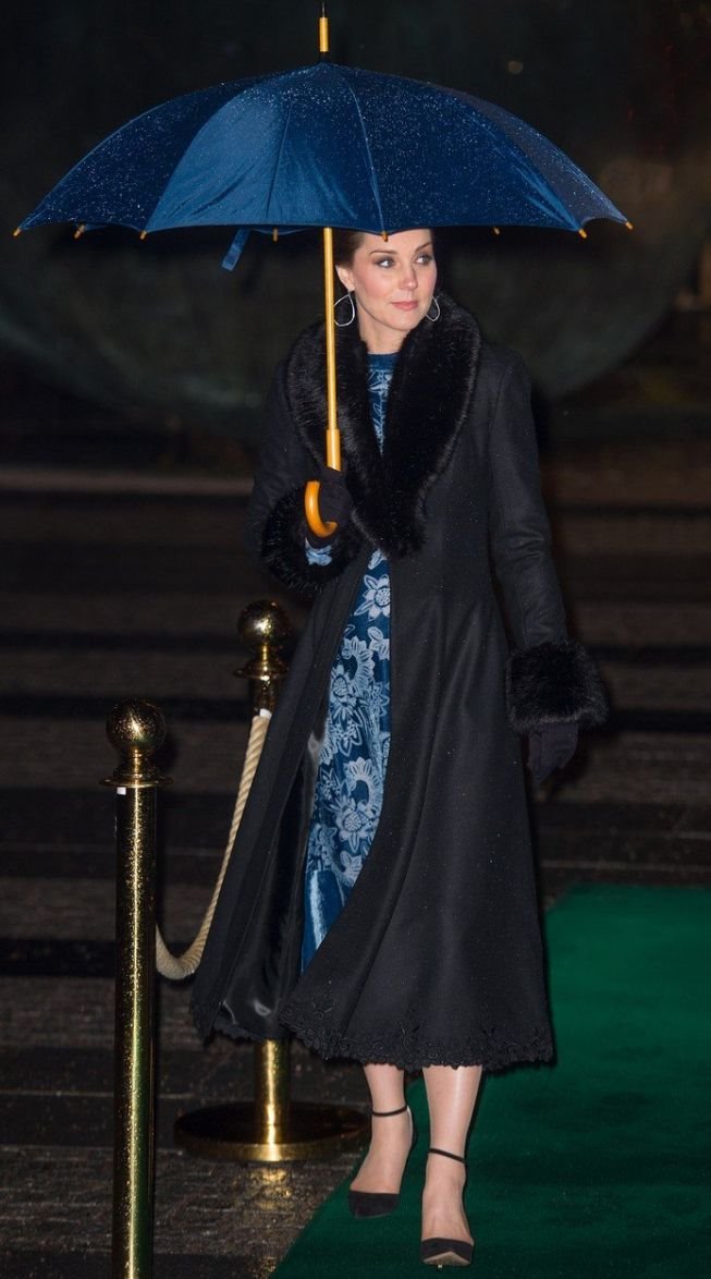 modna-kombinacija-koja-je-podelila-javnost-kako-se-vama-dopada-t