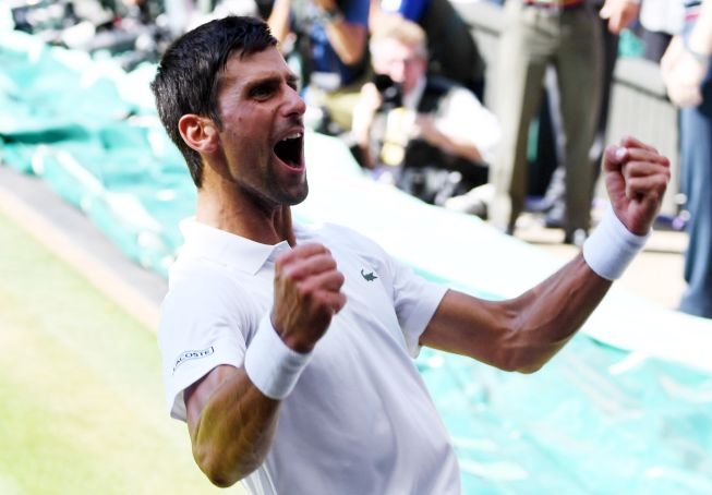 prvi-put-sam-doziveo-da-mi-sa-tribina-neko-vice-tata-tata-najemo