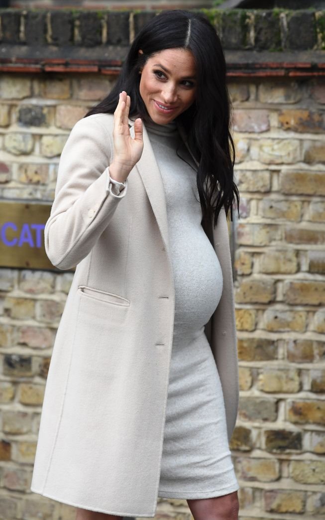 bakingemska-palata-potvrdila-poceo-porodjaj-megan-markl-foto