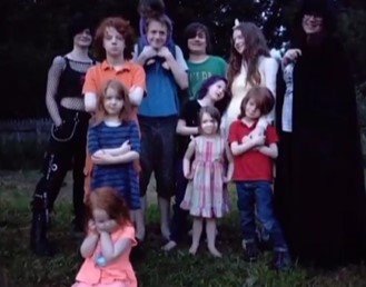 mama jedanaestoro dece