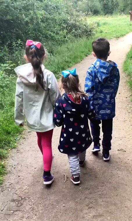 Majka troje dece sa autizmom otkrila najteže trenutke.jpg