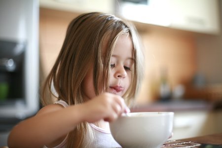 9-pitanja-i-odgovora-o-opstipaciji-kod-dece