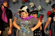 inkluzivni-mjuzikl-za-decu-alisa-u-zemlji-cuda