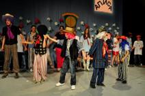 inkluzivni-mjuzikl-za-decu-alisa-u-zemlji-cuda