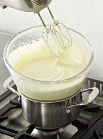 poulsmrznuti-krem-sa-malinama