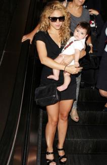 foto-vest-sakira-sa-sinom-sletela-u-los-andjeles