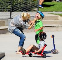 gven-stefani-porodicno-druzenje-u-parku