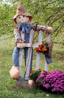 15-ideja-za-jesenju-dekoraciju-dvorista-i-balkona