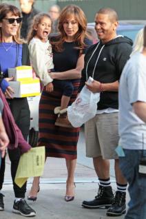 dzenifer-lopez-mama-i-tokom-radnog-vremena