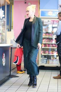 gven-stefani-moderna-i-u-trudnickim-danima