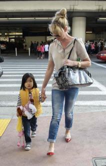 ketrin-hajgl-srecna-i-uvek-nasmejana-mama