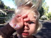 dzesika-simpson-moja-devojcica-vrti-tatu-oko-malog-prsta