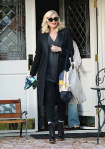 gven-stefani-zvezda-mama-trudnica-i-modna-ikona