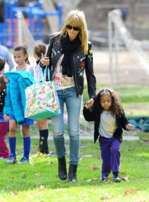 hajdi-klum-porodicni-dan-u-parku