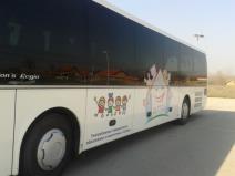 autobus-putujuci-vrtic-za-romske-malisane