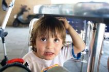 10-znakova-da-dete-govori-neistinu