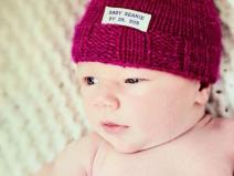 lekar-koji-sprema-poklone-za-svaku-bebu-kojoj-pomogne-da-dodje-n