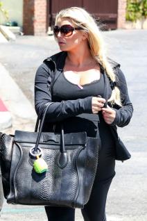 dzesika-simpson-od-porodjaja-izgubila-30-kilograma