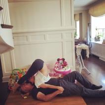 zbog-cega-je-hilarija-boldvin-supermama-foto