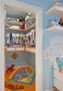 uredjenje-doma-soba-za-decaka-obojena-vedrim-detaljima