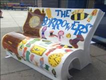 klupe-iz-bajki-kako-je-london-kod-dece-probudio-ljubav-prema-knj