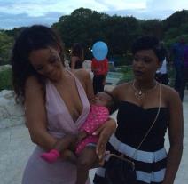 rijana-na-krstenju-svoje-sestricine-foto