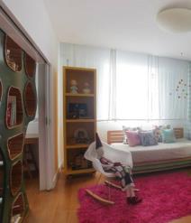 uredjenje-doma-decja-soba-sa-sarenim-detaljima