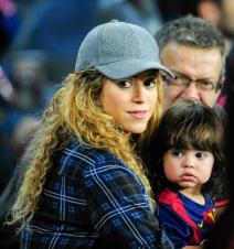 sakira-i-milan-tatina-najsladja-podrska-foto