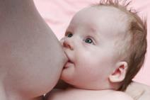 prve-nedelje-s-bebom-saveti-za-lakse-dojenje