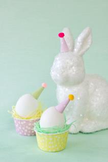 usksnja-zurka-jaja-ukrasena-sarenim-kapicama-foto