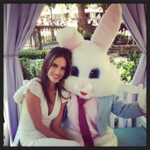 pogledajte-kako-su-poznate-mame-provele-uskrs