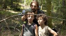 divlji-zivot-novi-film-o-porodici-roditeljstvu-i-povratku-prirod