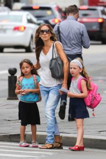 sara-dzesika-parker-mama-i-cerke-ponovo-privukle-paznju-njujorca